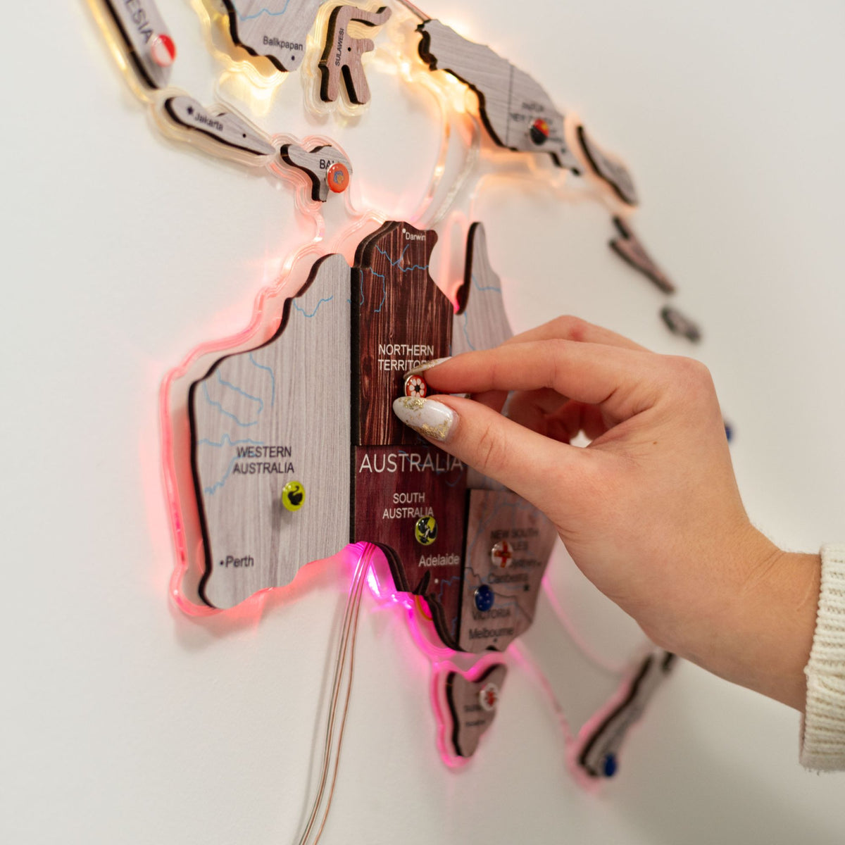 3D Luminous LED Colored World Map (B2B)