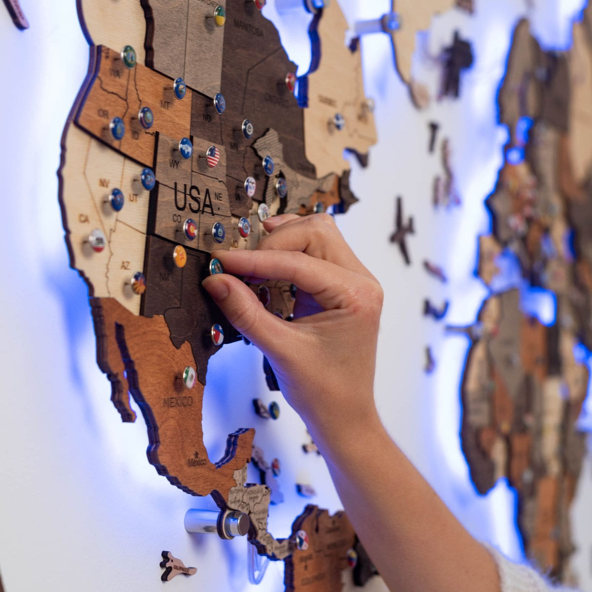 3D LED Wooden World Map 3.0 Multicolor (B2B)